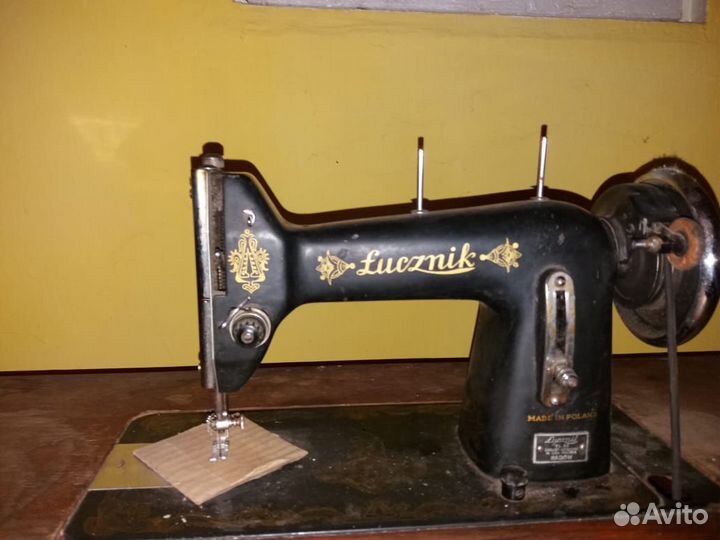 Швейная машина