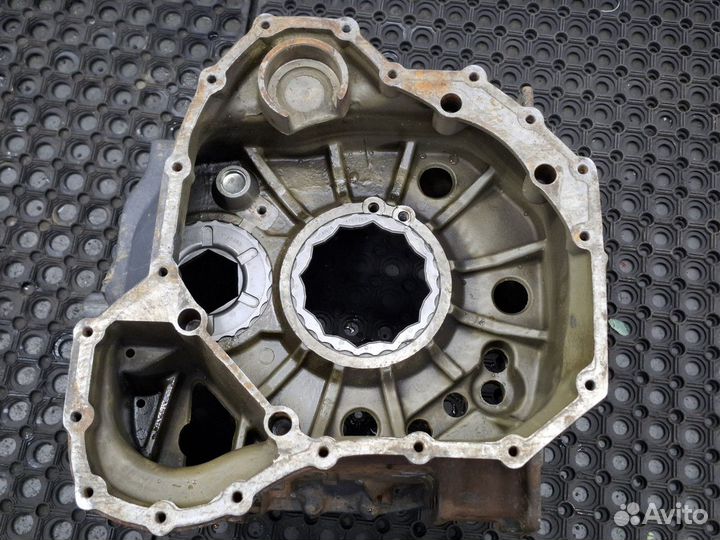 2067065 Корпус кпп средняя часть Scania 5-series