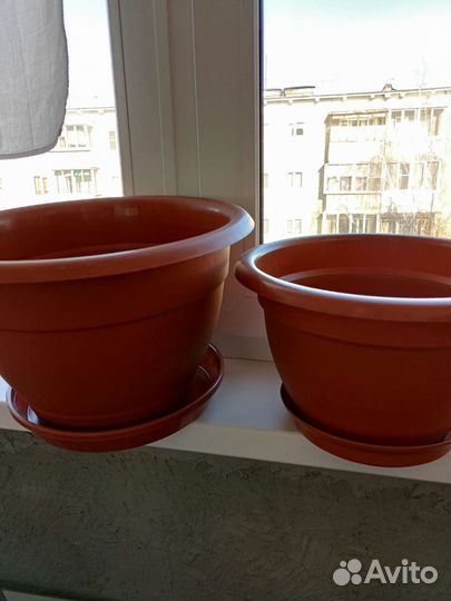 Горшки и кашпо для цветов