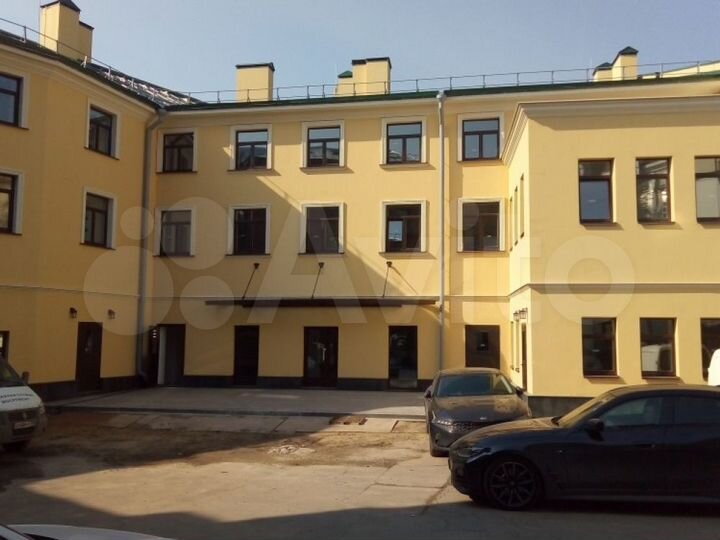 Продам торговое помещение, 274.8 м²