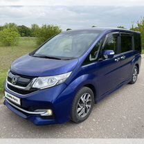 Honda Stepwgn 1.5 CVT, 2016, 165 000 км, с пробегом, цена 2 070 000 руб.