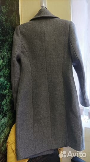 Пальто женское 42 44