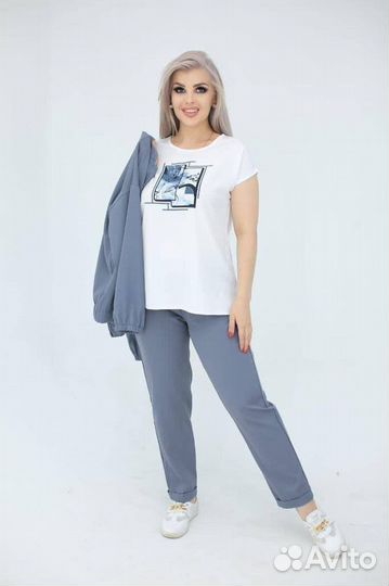 Костюм тройка.50,52.Новый