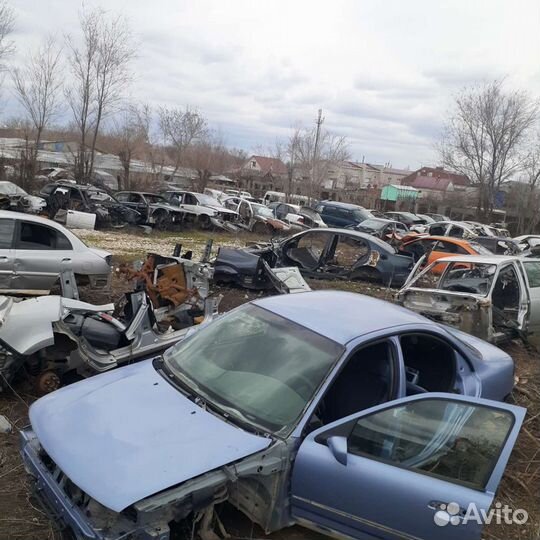Щиток приборов е38