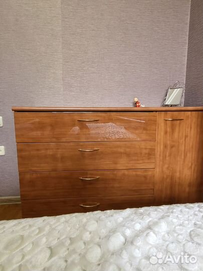 Спальный гарнитур бу