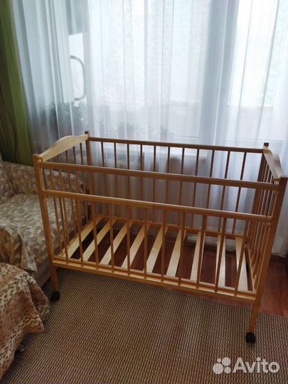 Кроватка детская