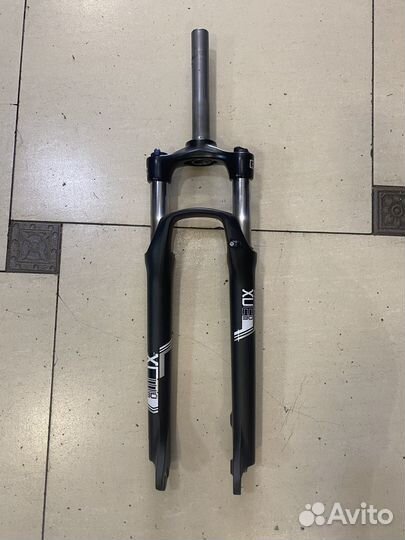 Вилка б/у Suntour XCM 30 отличное состояние