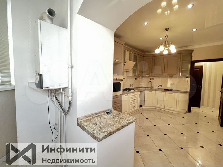 3-к. квартира, 84 м², 9/10 эт.
