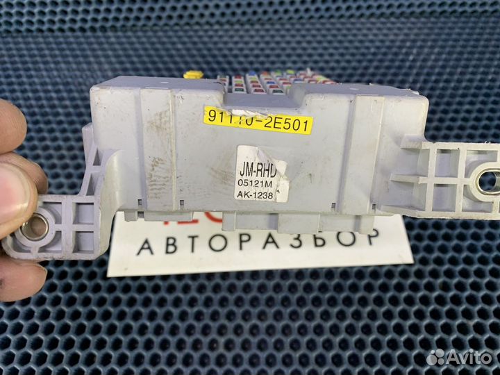 Блок предохранителей Tucson JM D4EA