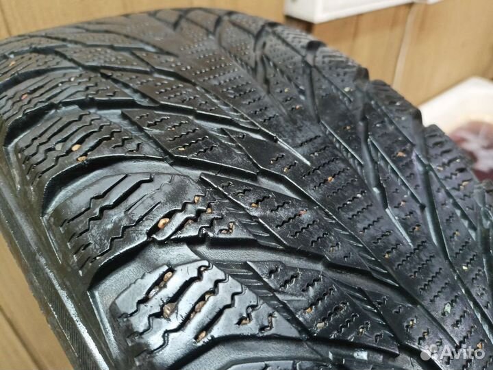 Nokian Tyres Hakkapeliitta R2 185/65 R15