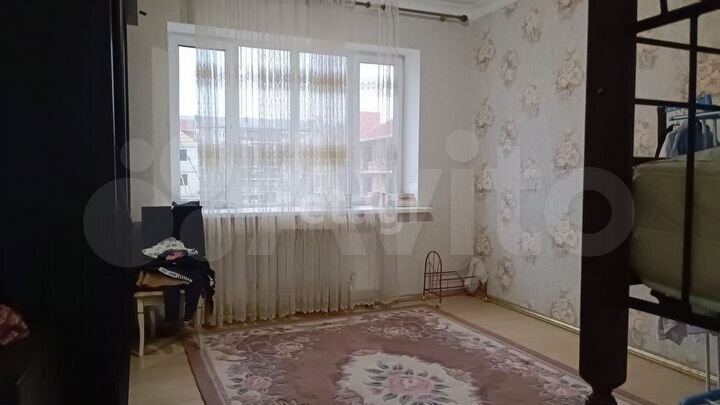 2-к. квартира, 93 м², 7/8 эт.