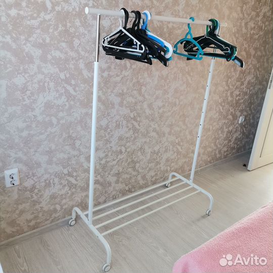 Вешалка горизонтальная