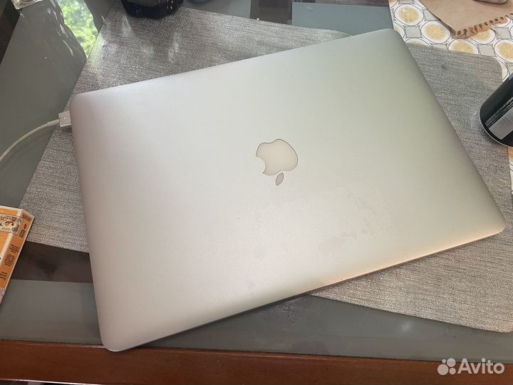 Apple MacBook Pro 15 retina