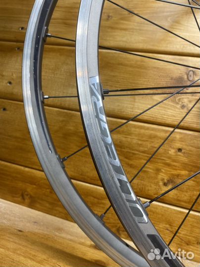 Колеса шоссейные shimano Ultegra