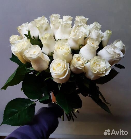 Белые розы Букеты с доставкой Доставка цветов