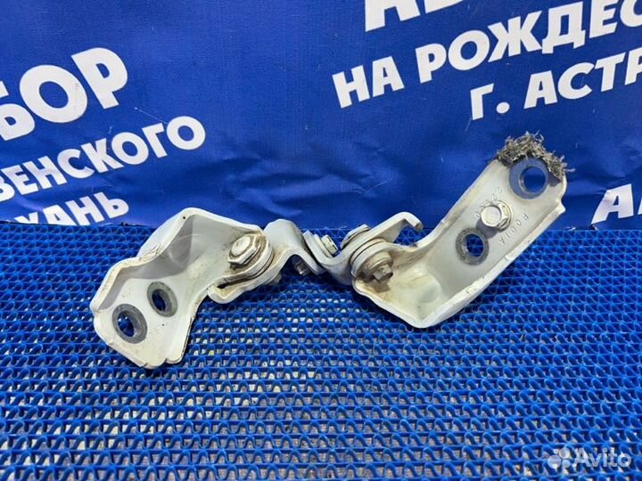 Петля двери Ford Explorer внедорожник KX BDA 2013