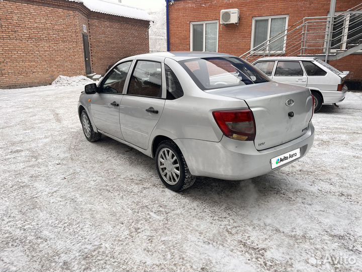 LADA Granta 1.6 МТ, 2013, 189 000 км