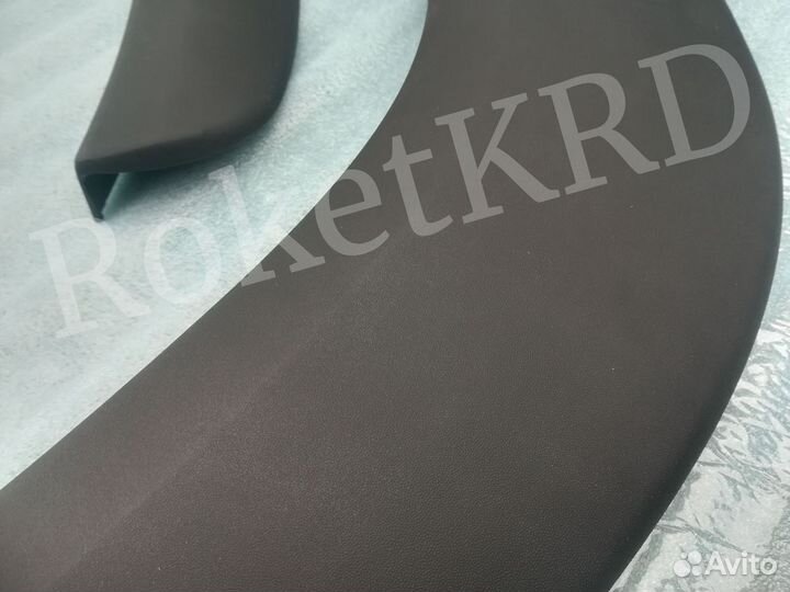 Уширители колесный арок Hilux с 15 г в Наличии