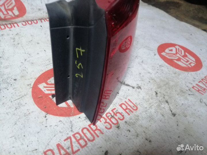 Фонарь задний правый Volkswagen Passat Alltrack B7