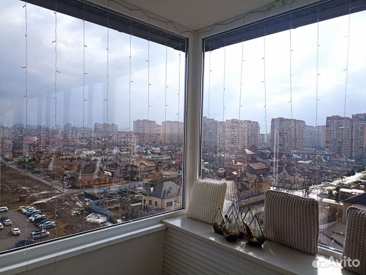 Аренда зала под Полдэнс, Аэройога фестивальный