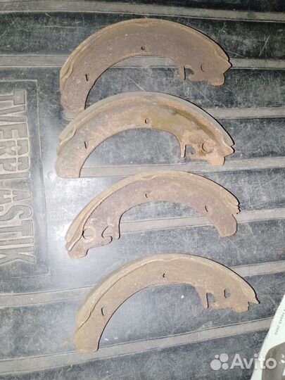Колодки комплект перед и зад на Калину