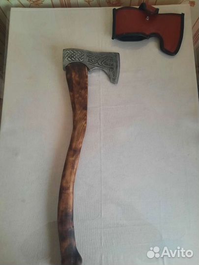 Топор старинный