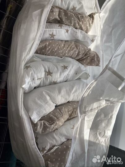 Бортики в кроватку