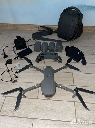 Квадрокоптер DJI Mavic 2 Pro