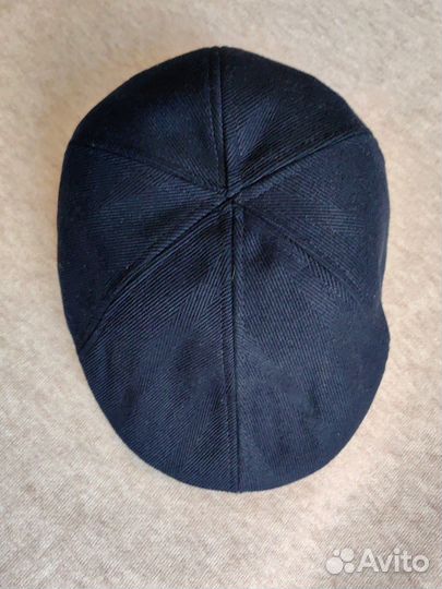 Кепка мужская Reserved демисезон