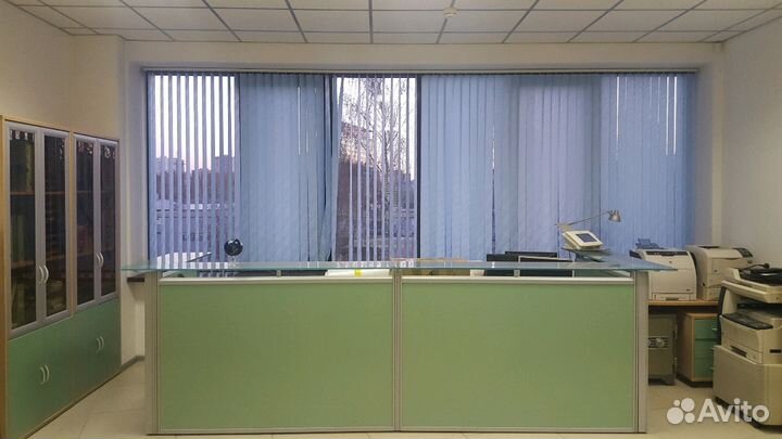 Офисные шкафы фирмы Феликс, стойка секретарская со