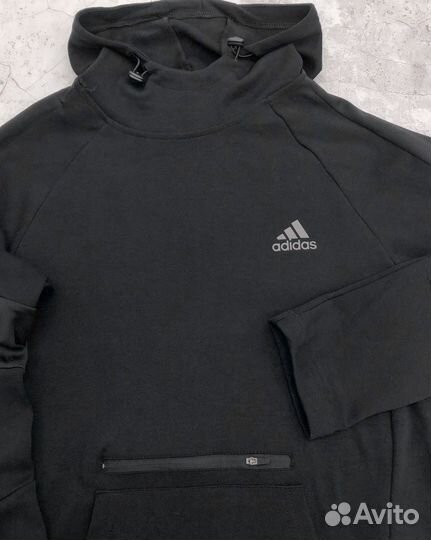 Спортивный костюм Adidas