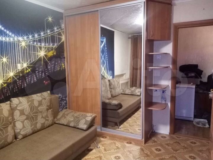 Комната 15 м² в 4-к., 5/5 эт.