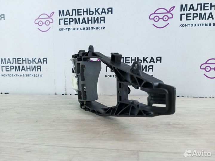 Скелет ручки двери передней правой BMW X3 G01 2019