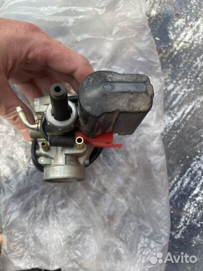 Карбюратор на скутер Honda Dio