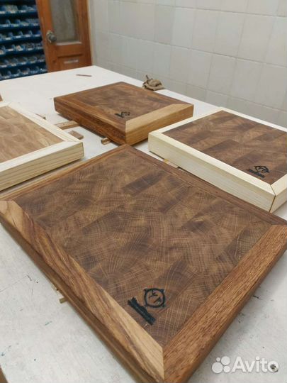 Торцевая разделочная доска из дуба