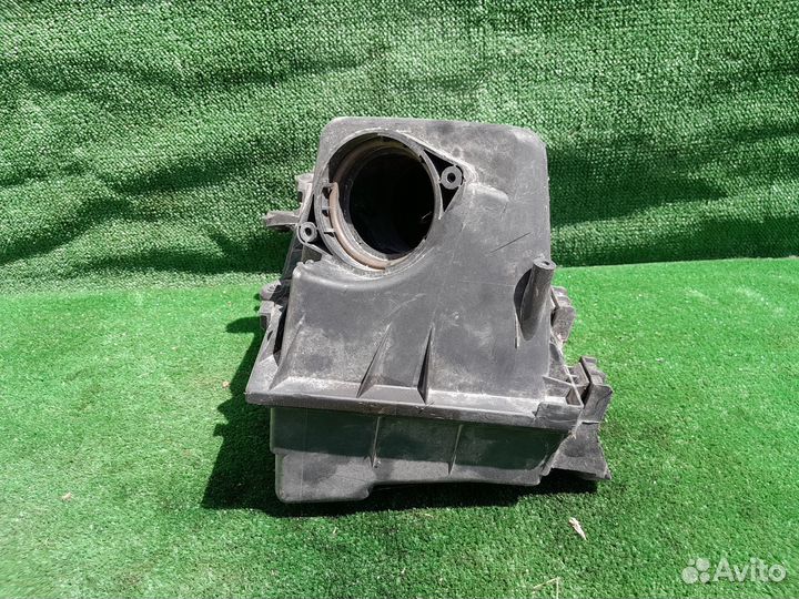 Корпус воздушного фильтра Skoda Octavia