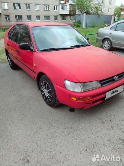 Toyota Corolla 1.3 МТ, 1995, битый, 394 610 км