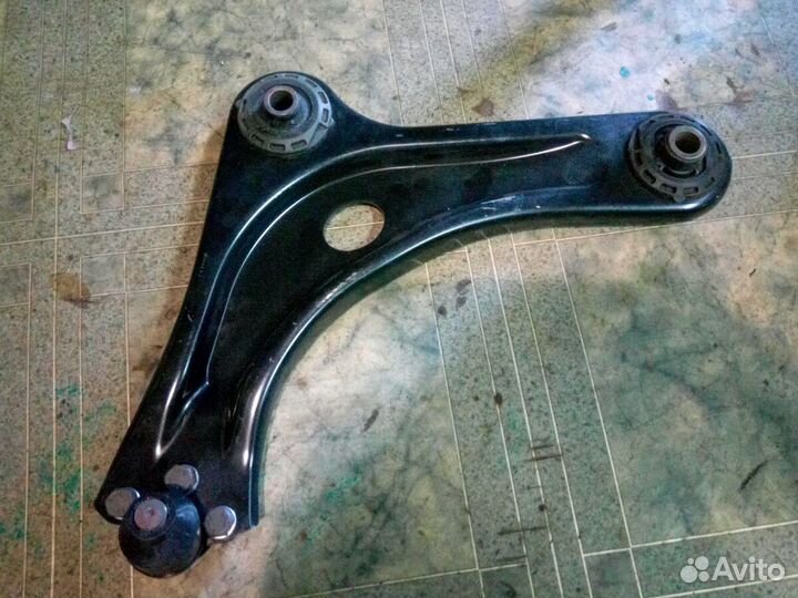 Шаровая опора