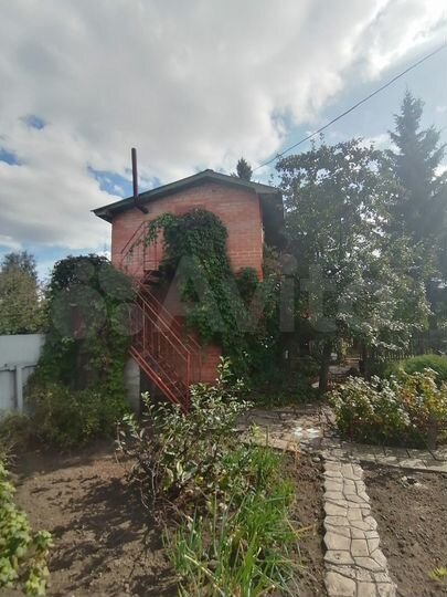 Дача 20 м² на участке 5 сот.