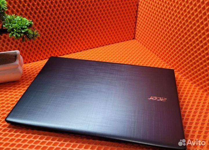 Игровой Acer core i5-7200U-4ядра/Nvidia940/SSD/оз8