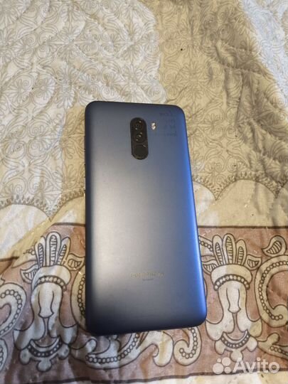 Xiaomi Pocophone F1, 6/128 ГБ