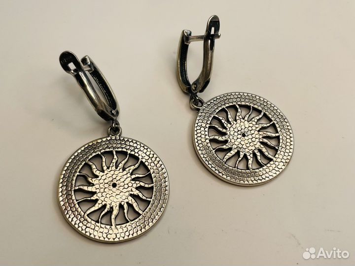 Серебряные серьги