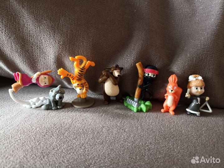 Игрушки из киндера и шаров chupa chups