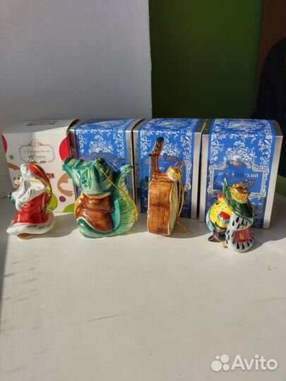 Фарфоровые елочные игрушки