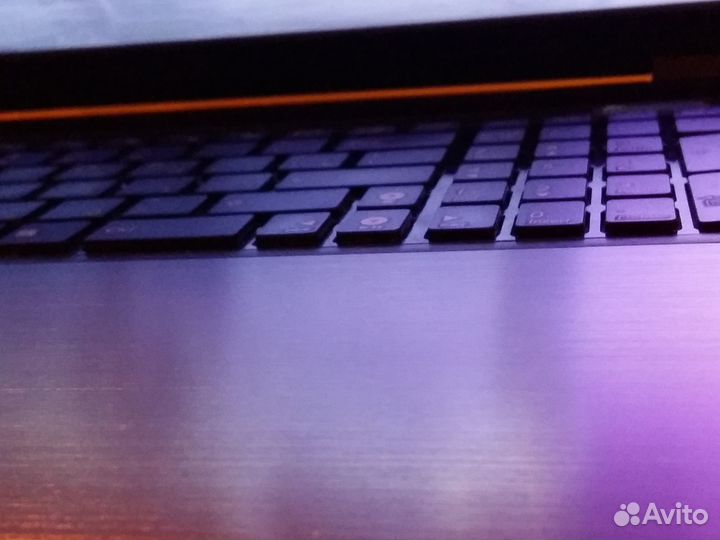 Ноутбук Asus на core i5, 17дюймов, видеокарта 2Gb