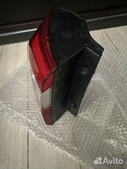 Фонарь задний левый Kia Sorento XM