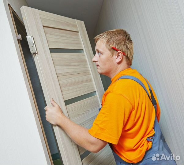 Монтажник межкомнатных дверей
