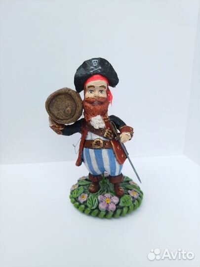 Ватные елочные игрушки: Пират