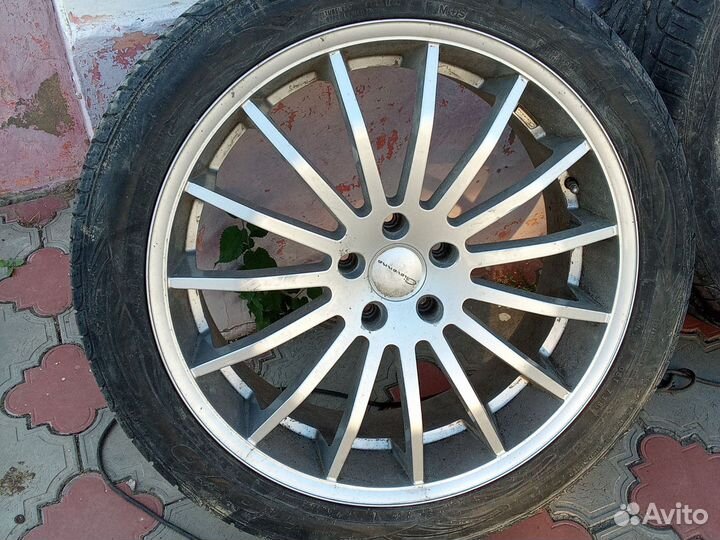 Летние колеса R22 286/40