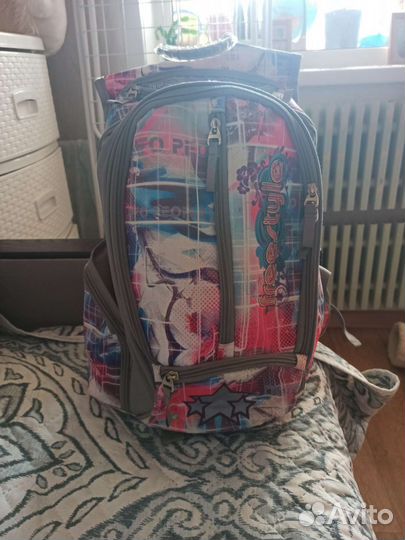 Школьный рюкзак